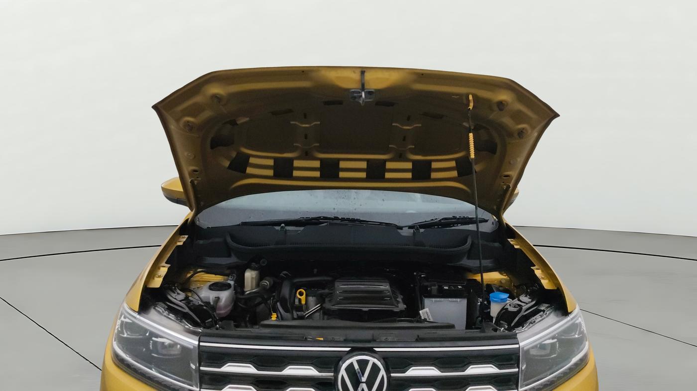 2022 Volkswagen TAIGUN TOPLINE 1.0 TSI AT, Petrol, Automatic, 28,405 km, Open Bonet