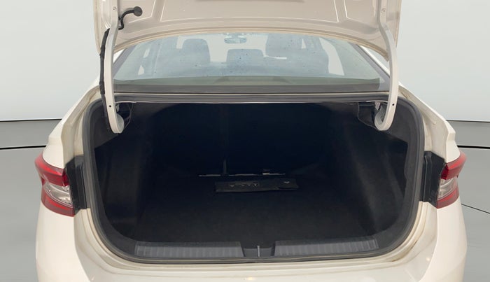 2022 Skoda SLAVIA STYLE 1.0L TSI MT, Petrol, Manual, 27,130 km, Boot Open Zoomed View