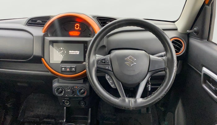 2020 Maruti S PRESSO VXI PLUS AMT, Petrol, Automatic, 35,808 km, Steering Wheel Close Up