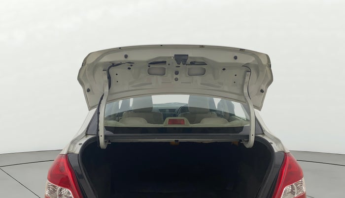 2016 Maruti Swift Dzire LXI (O), Petrol, Manual, 72,457 km, Boot Door Open