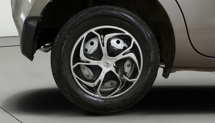 2023 Maruti New Wagon-R LXI CNG 1.0, CNG, Manual, 37,256 km, Right Rear Wheel