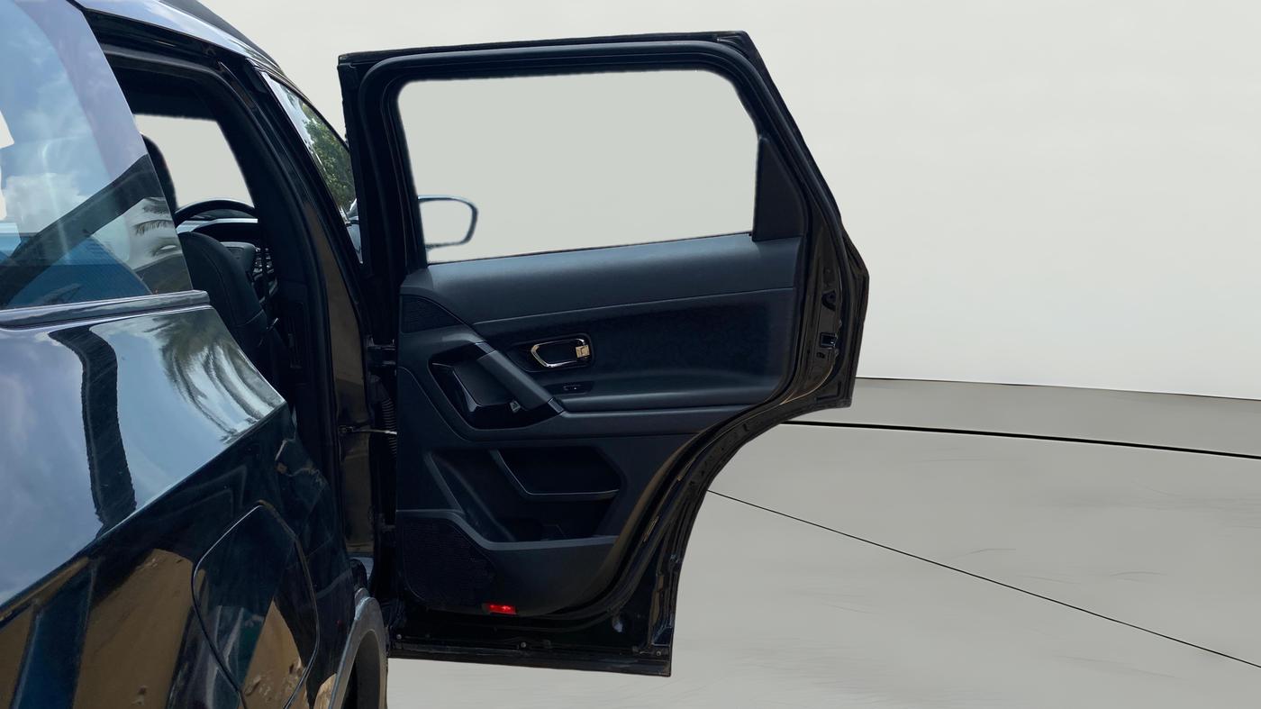 2022 Tata Safari XZA PLUS, Diesel, Automatic, 93,967 km, RHS Rear Door