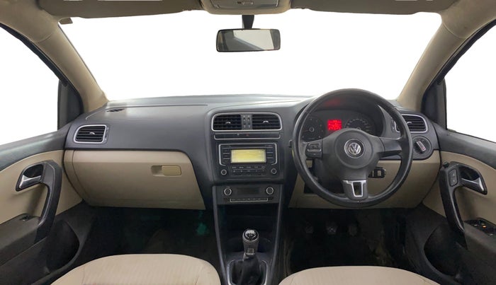 2013 Volkswagen Polo HIGHLINE1.2L, Petrol, Manual, 50,138 km, Dashboard