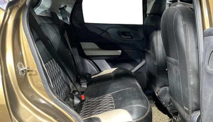 2023 Tata PUNCH ACCOMPLISHED MT CNG, CNG, Manual, 48,371 km, Right Side Rear Door Cabin