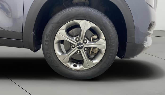 2022 KIA SELTOS HTK PLUS AT 1.5 DIESEL, Diesel, Automatic, 44,485 km, Right Front Wheel