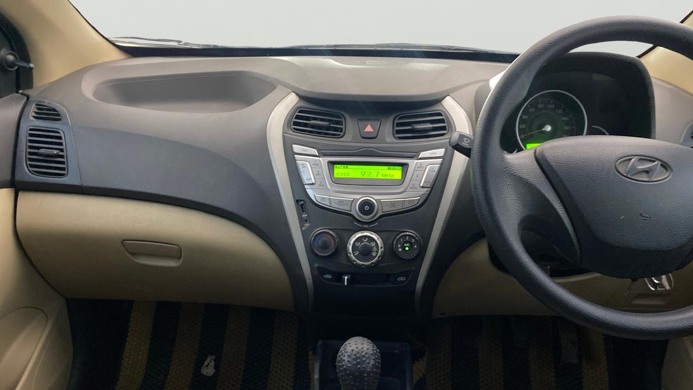 2015 Hyundai Eon MAGNA +, Petrol, Manual, 56,581 km, Air Conditioner