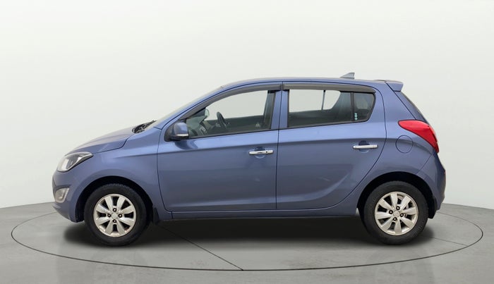 2013 Hyundai i20 ASTA 1.2, Petrol, Manual, 1,24,088 km, Left Side