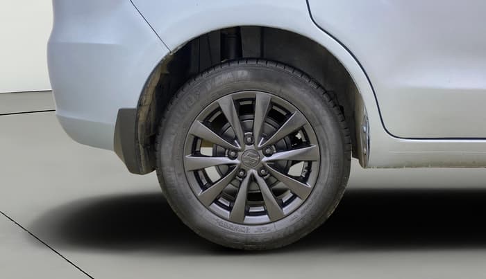 2014 Maruti Ertiga ZXI, Petrol, Manual, 1,09,924 km, Right Rear Wheel