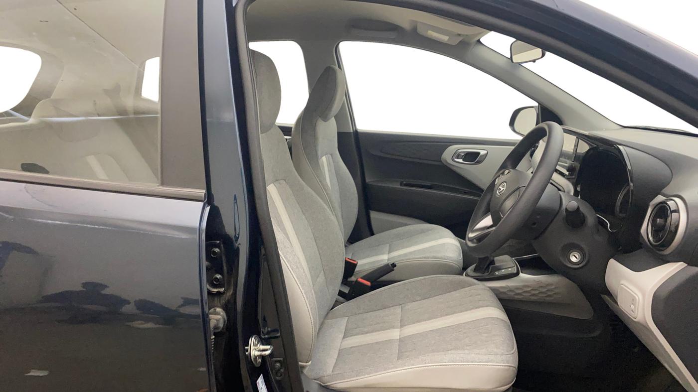 2021 Hyundai GRAND I10 NIOS SPORTZ AMT 1.2 KAPPA VTVT, Petrol, Automatic, 10,791 km, Right Side Front Door Cabin