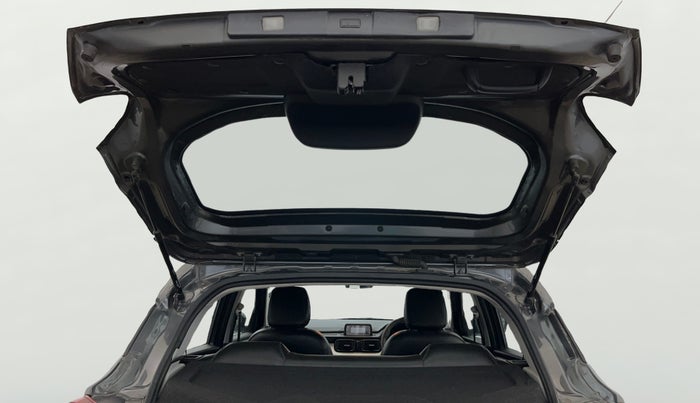2022 Tata PUNCH PURE MT, Petrol, Manual, 36,844 km, Boot Door Open