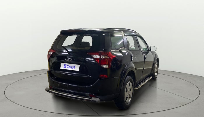 2019 Mahindra XUV500 W7, Diesel, Manual, 1,03,090 km, Right Back Diagonal