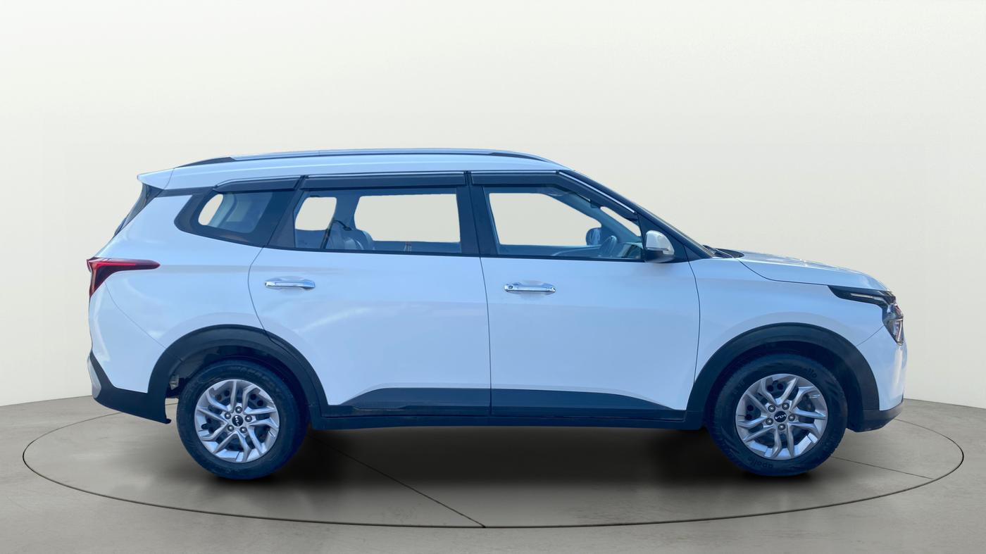 2023 KIA CARENS PRESTIGE 1.5 DIESEL 7 STR, Diesel, Manual, 60,571 km, Right Side View