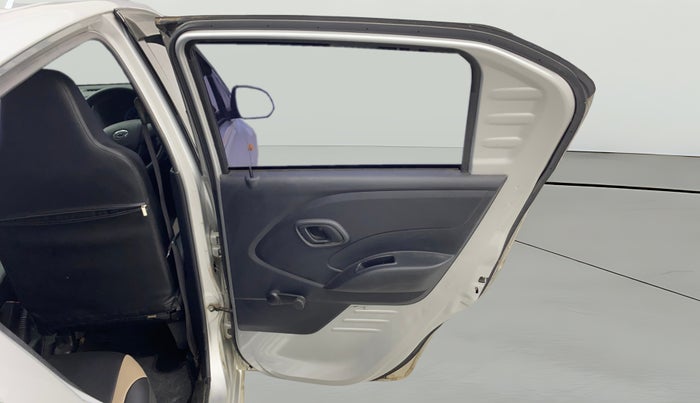 2019 Datsun Redi Go A, Petrol, Manual, 27,802 km, RHS Rear Door