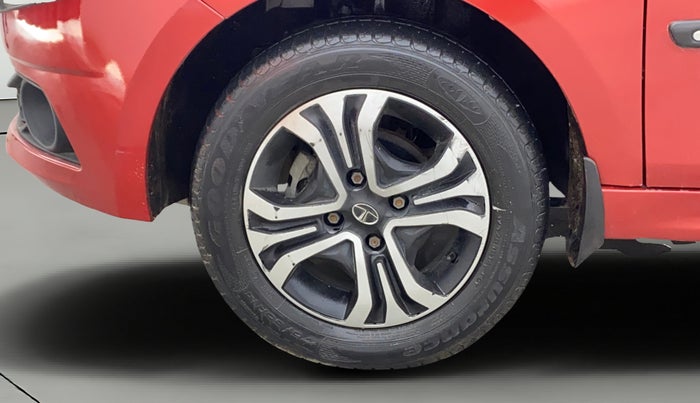 2019 Tata Tiago XZA PETROL, Petrol, Automatic, 15,543 km, Left Front Wheel