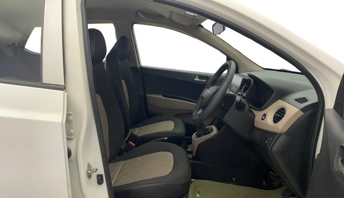 2013 Hyundai Grand i10 SPORTZ 1.2 KAPPA VTVT, Petrol, Manual, 79,813 km, Right Side Front Door Cabin