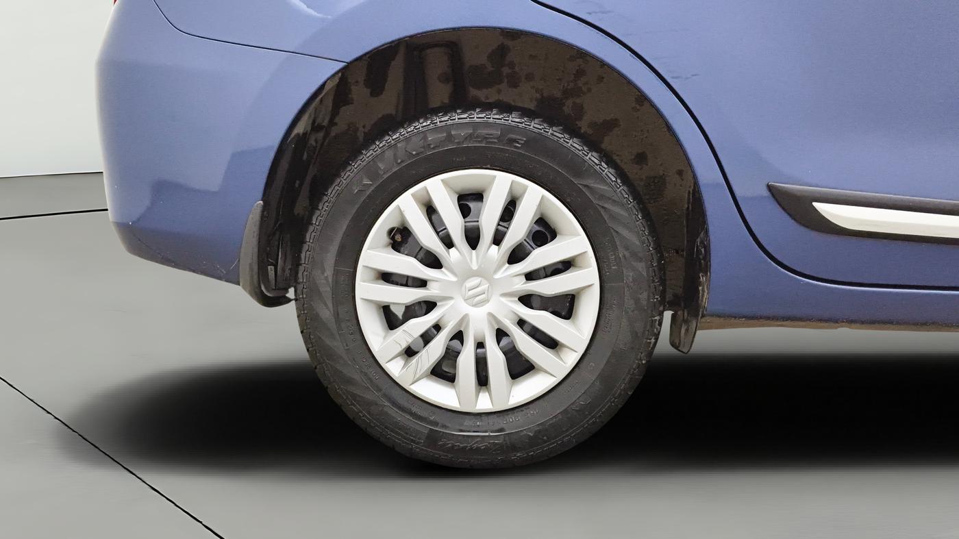 2024 Maruti Dzire VXI, Petrol, Manual, 14,823 km, Right Rear Wheel