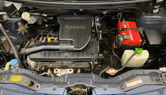 2014 Maruti Ertiga VXI Limited Edition, Petrol, Manual, 63,840 km, Engine View