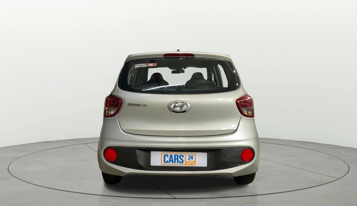 2018 Hyundai Grand i10 MAGNA 1.2 KAPPA VTVT, Petrol, Manual, 29,216 km, Back/Rear