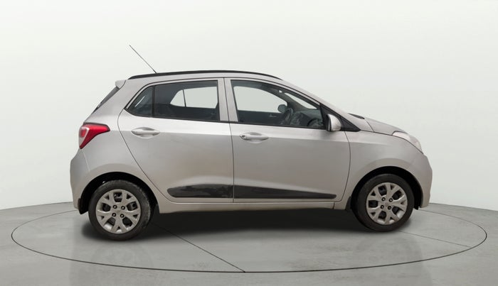 2015 Hyundai Grand i10 SPORTZ 1.2 KAPPA VTVT, Petrol, Manual, 43,553 km, Right Side View