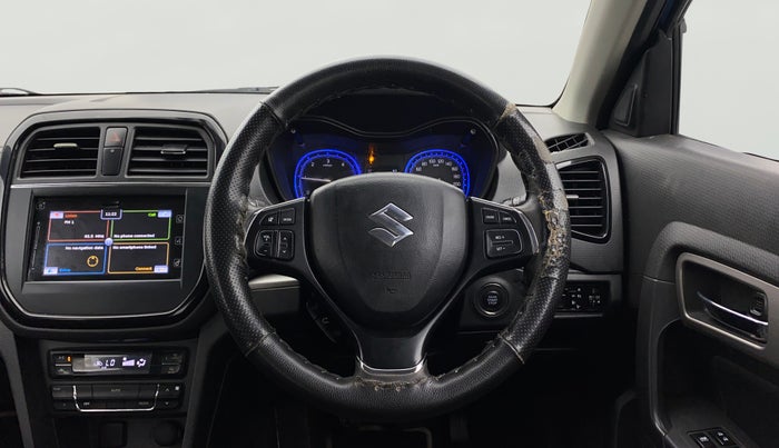 2016 Maruti Vitara Brezza ZDI PLUS, Diesel, Manual, 39,724 km, Steering Wheel Close Up