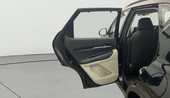 2021 KIA SONET HTX 1.5 AT, Diesel, Automatic, 34,261 km, LHS Rear Door