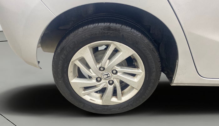 2016 Honda Jazz 1.2L I-VTEC E, Petrol, Manual, 62,948 km, Right Rear Wheel