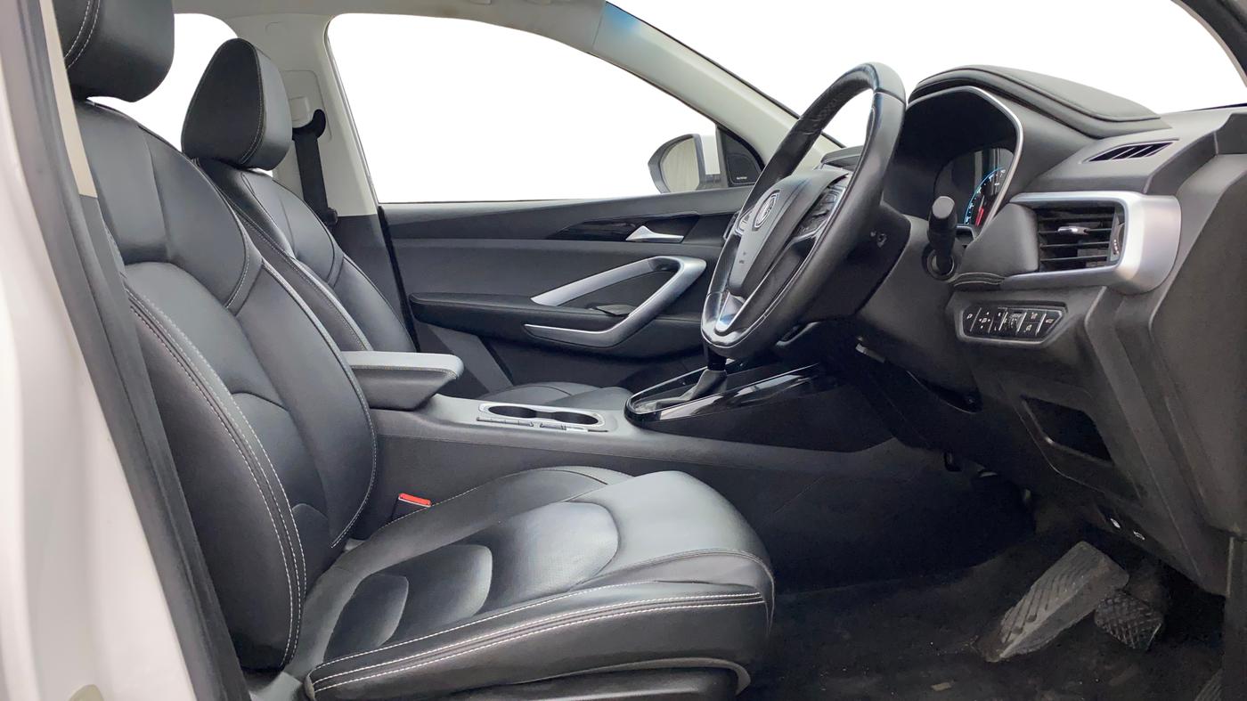 2020 MG HECTOR SHARP 1.5 DCT PETROL, Petrol, Automatic, 42,774 km, Right Side Front Door Cabin