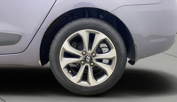 2017 Hyundai Xcent SX 1.2 (O), Petrol, Manual, 44,767 km, Left Rear Wheel