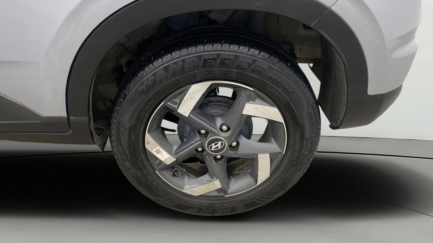 2021 Hyundai VENUE SX 1.0 TURBO IMT, Petrol, Manual, 31,386 km, Left Rear Wheel