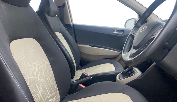 2015 Hyundai Grand i10 ASTA AT 1.2 KAPPA VTVT, Petrol, Automatic, 39,713 km, Right Side Front Door Cabin