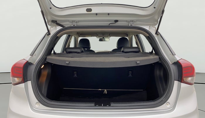 2018 Hyundai Elite i20 ASTA 1.2 (O), Petrol, Manual, 61,044 km, Boot Open Zoomed View