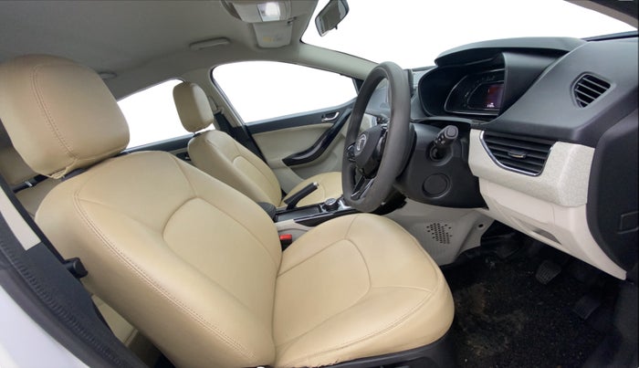 2022 Tata NEXON XZ PLUS PETROL, Petrol, Manual, 67,305 km, Right Side Front Door Cabin