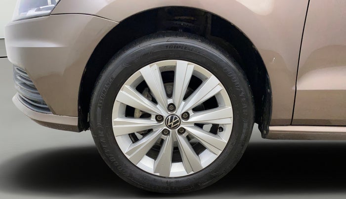 2019 Volkswagen Ameo TRENDLINE 1.0L, Petrol, Manual, 42,470 km, Left Front Wheel
