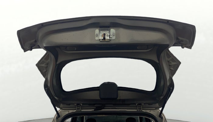 2016 Renault Kwid RXT 0.8, Petrol, Manual, 48,002 km, Boot Door Open