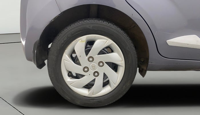 2019 Hyundai NEW SANTRO SPORTZ CNG, CNG, Manual, 51,869 km, Right Rear Wheel
