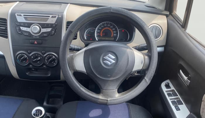2016 Maruti Wagon R 1.0 VXI, Petrol, Manual, 63,258 km, Steering Wheel Close Up