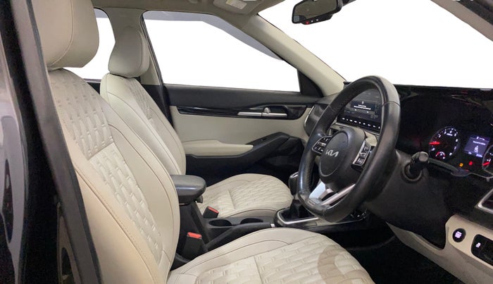 2022 KIA SELTOS HTX PETROL 1.5, Petrol, Manual, 35,386 km, Right Side Front Door Cabin