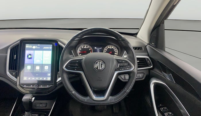 2020 MG HECTOR SMART 1.5 DCT PETROL, Petrol, Automatic, 30,012 km, Steering Wheel Close Up