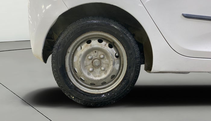 2018 Hyundai Eon D-LITE+, Petrol, Manual, 57,217 km, Right Rear Wheel