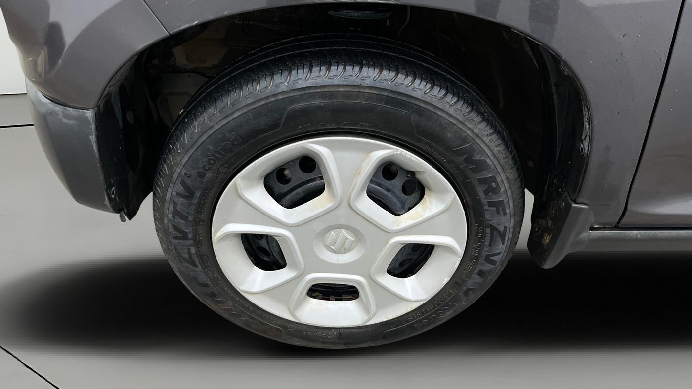 2020 Maruti S PRESSO VXI+, Petrol, Manual, 22,009 km, Left Front Wheel