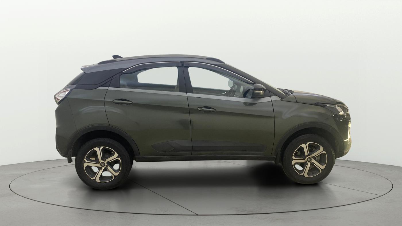 2022 Tata NEXON XZ PLUS PETROL SUNROOF, Petrol, Manual, 12,899 km, Right Side View