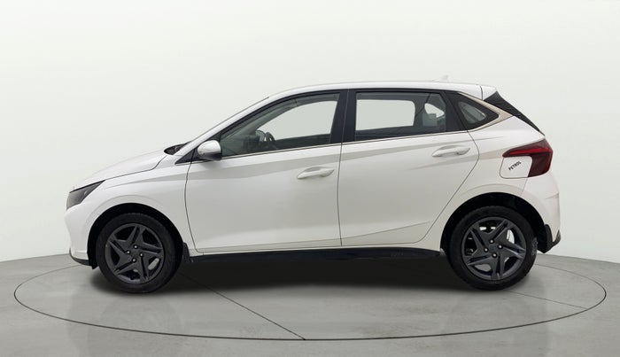 2021 Hyundai NEW I20 SPORTZ 1.2 AT, Petrol, Automatic, 29,489 km, Left Side