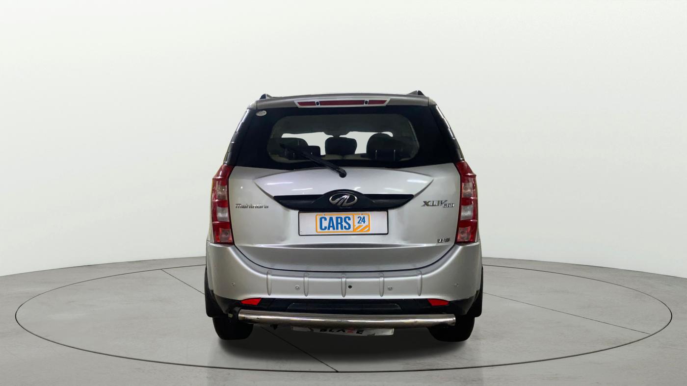2017 Mahindra XUV500 W6, Diesel, Manual, 94,939 km, Back/Rear