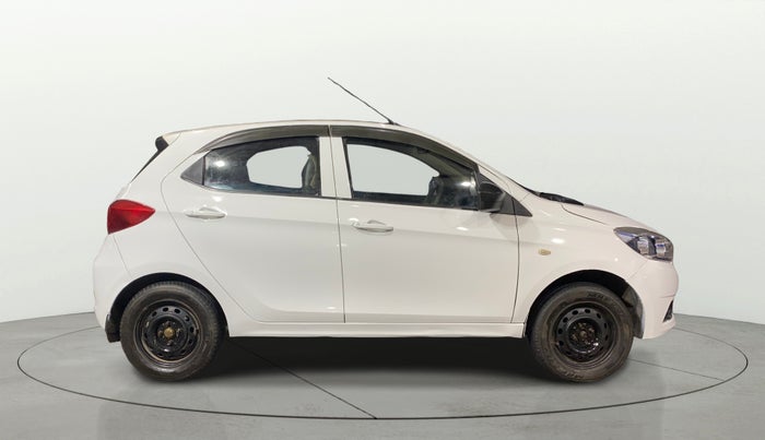 2017 Tata Tiago XT PETROL, Petrol, Manual, 1,25,021 km, Right Side View