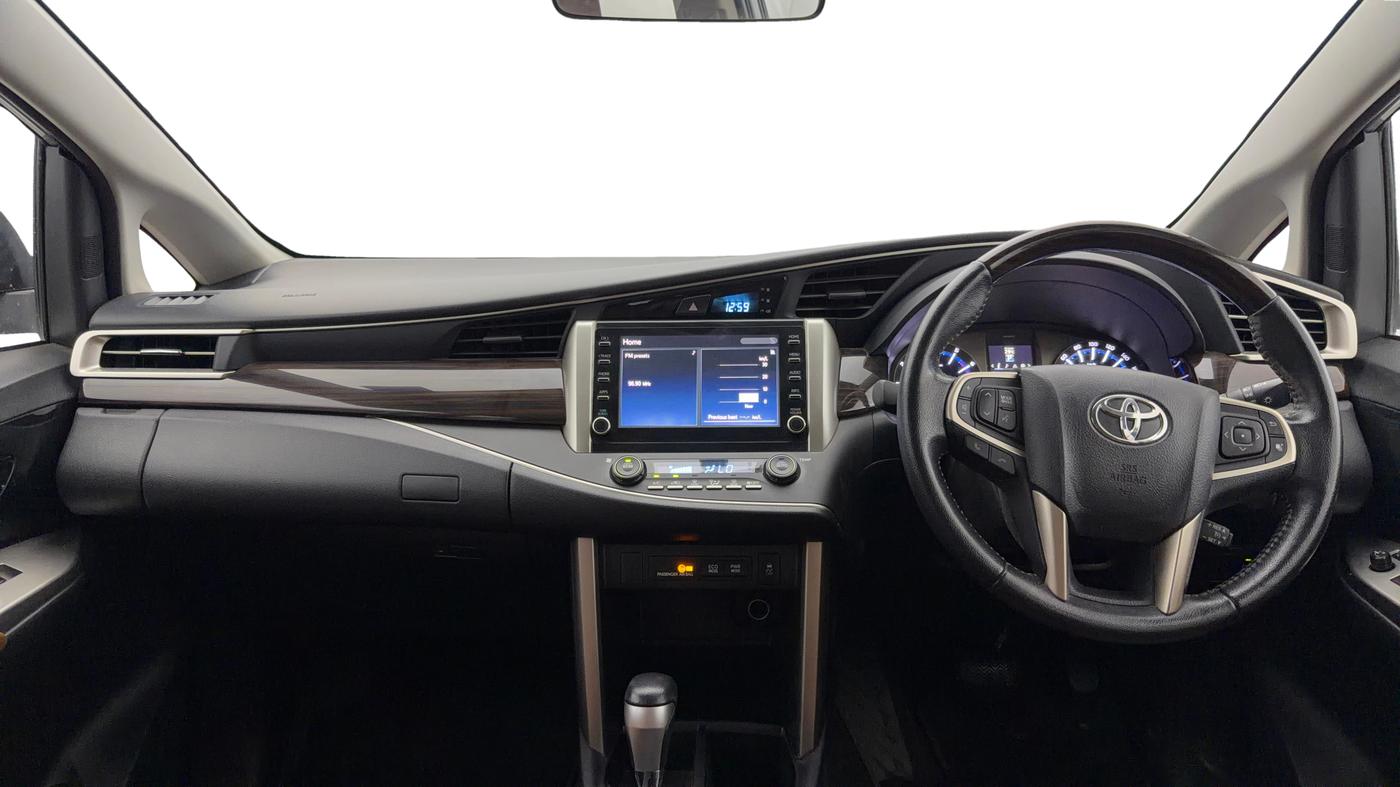 2022 Toyota Innova Crysta 2.7 ZX AT 7 STR, Petrol, Automatic, 51,133 km, Dashboard