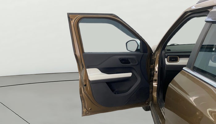 2023 Tata PUNCH ACCOMPLISHED MT, Petrol, Manual, 26,198 km, LHS Front Door