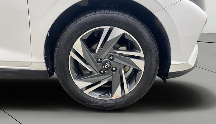 2021 Hyundai NEW I20 ASTA (O) 1.5 CRDI MT, Diesel, Manual, 84,368 km, Right Front Wheel