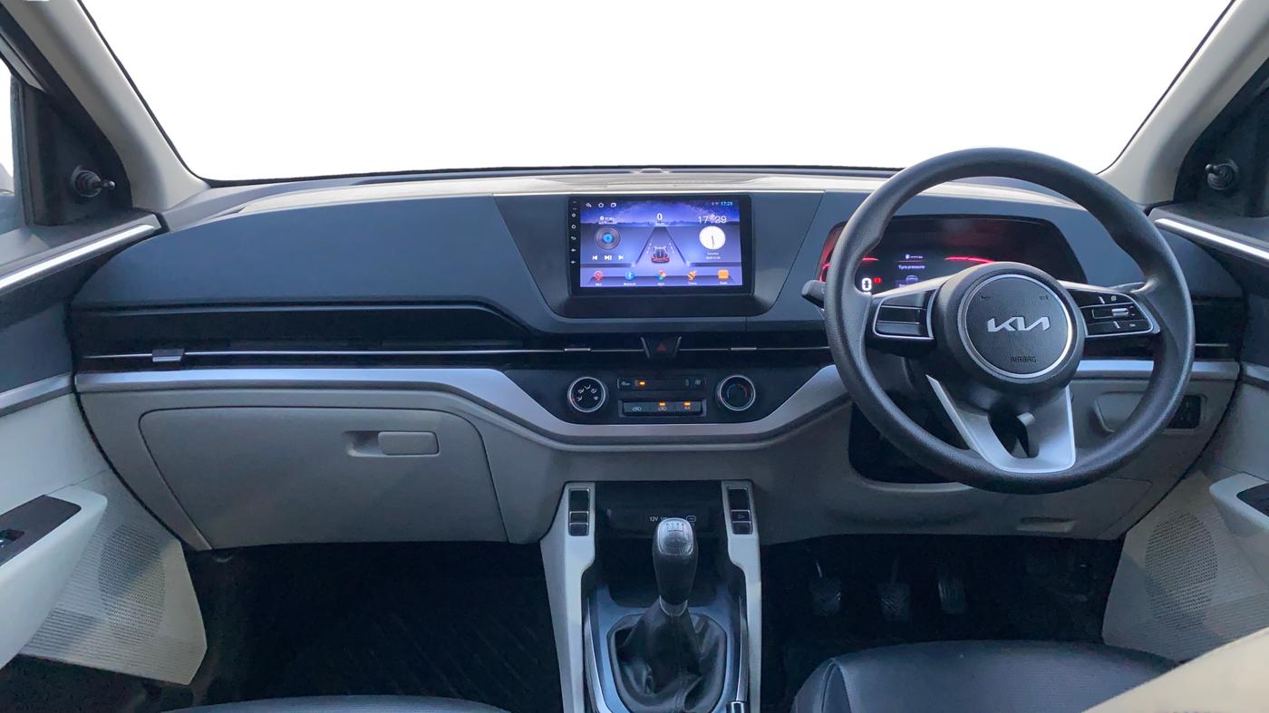 2024 KIA CARENS PREMIUM 1.5 PETROL 7 STR, Petrol, Manual, 20,724 km, Dashboard