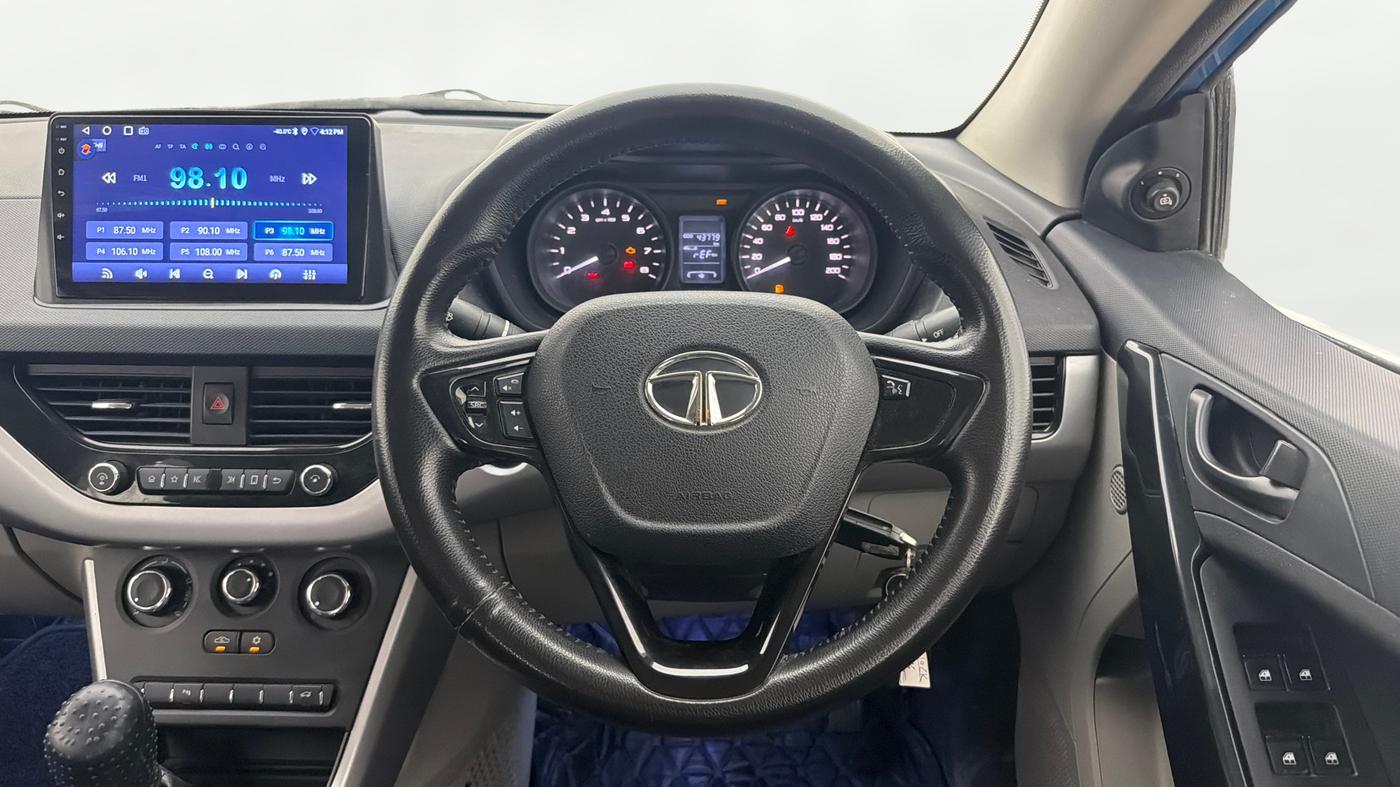 2018 Tata NEXON XM PETROL, Petrol, Manual, 43,767 km, Steering Wheel Close Up