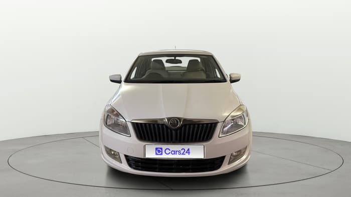 2014 Skoda Rapid AMBITION 1.6 MPI MT PLUS, Petrol, Manual, 48,035 km, Front
